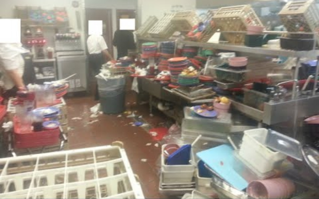 Arsenios Mexican Food | restaurant | 2959 M St, Tulare, CA 93274, USA | 5596870436 OR +1 559-687-0436