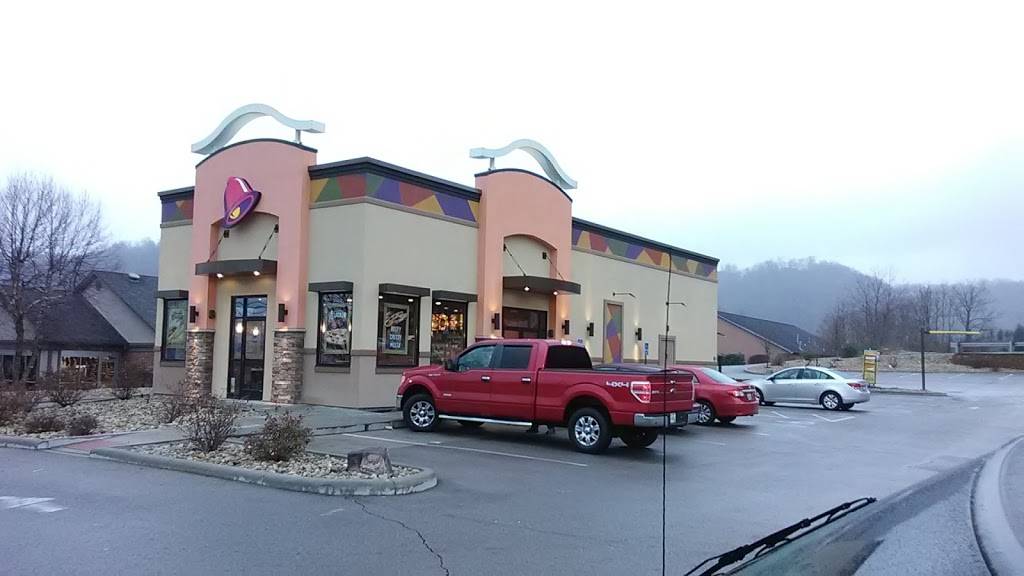 Taco Bell | meal takeaway | 3400 Madison Pike, Fort Mitchell, KY 41017, USA | 8593310639 OR +1 859-331-0639