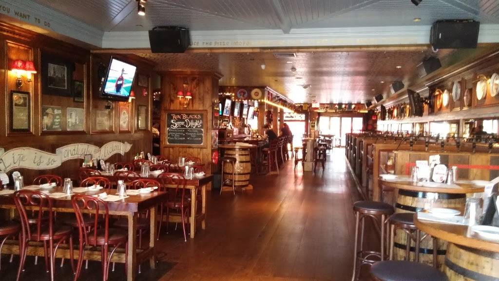 Ron Blacks Beer Hall | restaurant | 181 Mamaroneck Ave, White Plains, NY 10601, USA | 9143585811 OR +1 914-358-5811