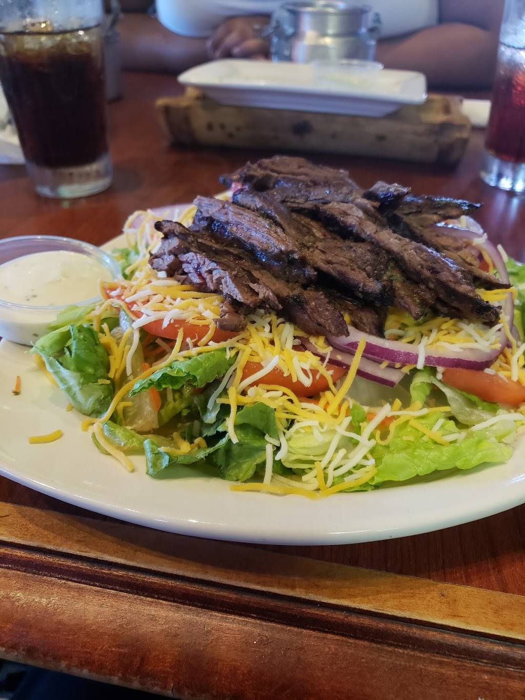 Monserrate Restaurant Bar and Grill | restaurant | 2311 W Hillsborough Ave, Tampa, FL 33603, USA | 8138782466 OR +1 813-878-2466