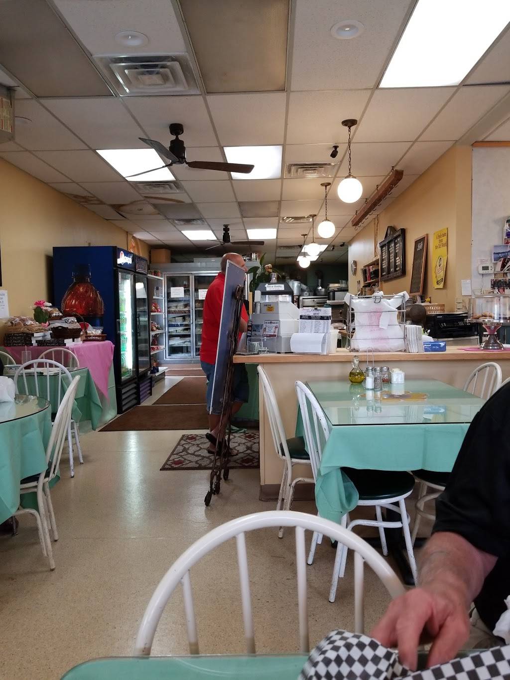 Daniele Imports | meal delivery | 1556 Mohawk St, Utica, NY 13501, USA | 3157245821 OR +1 315-724-5821