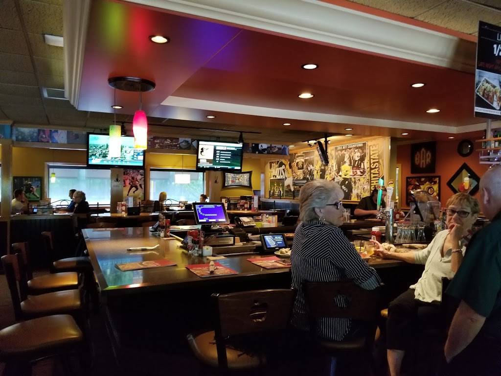 Applebees Grill + Bar | restaurant | 996 E Connolly Ct, Park City, KS 67219, USA | 3167448484 OR +1 316-744-8484