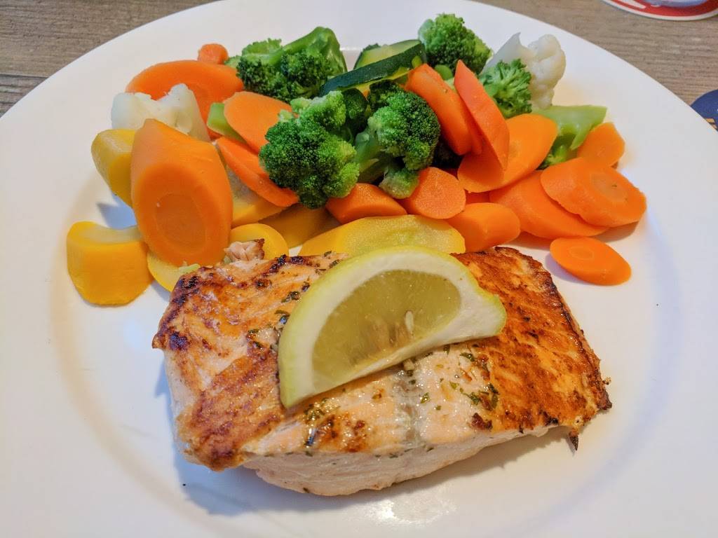 Chrysanthis Restaurant | restaurant | 204 Rte 13, Brookline, NH 03033, USA | 6036720303 OR +1 603-672-0303