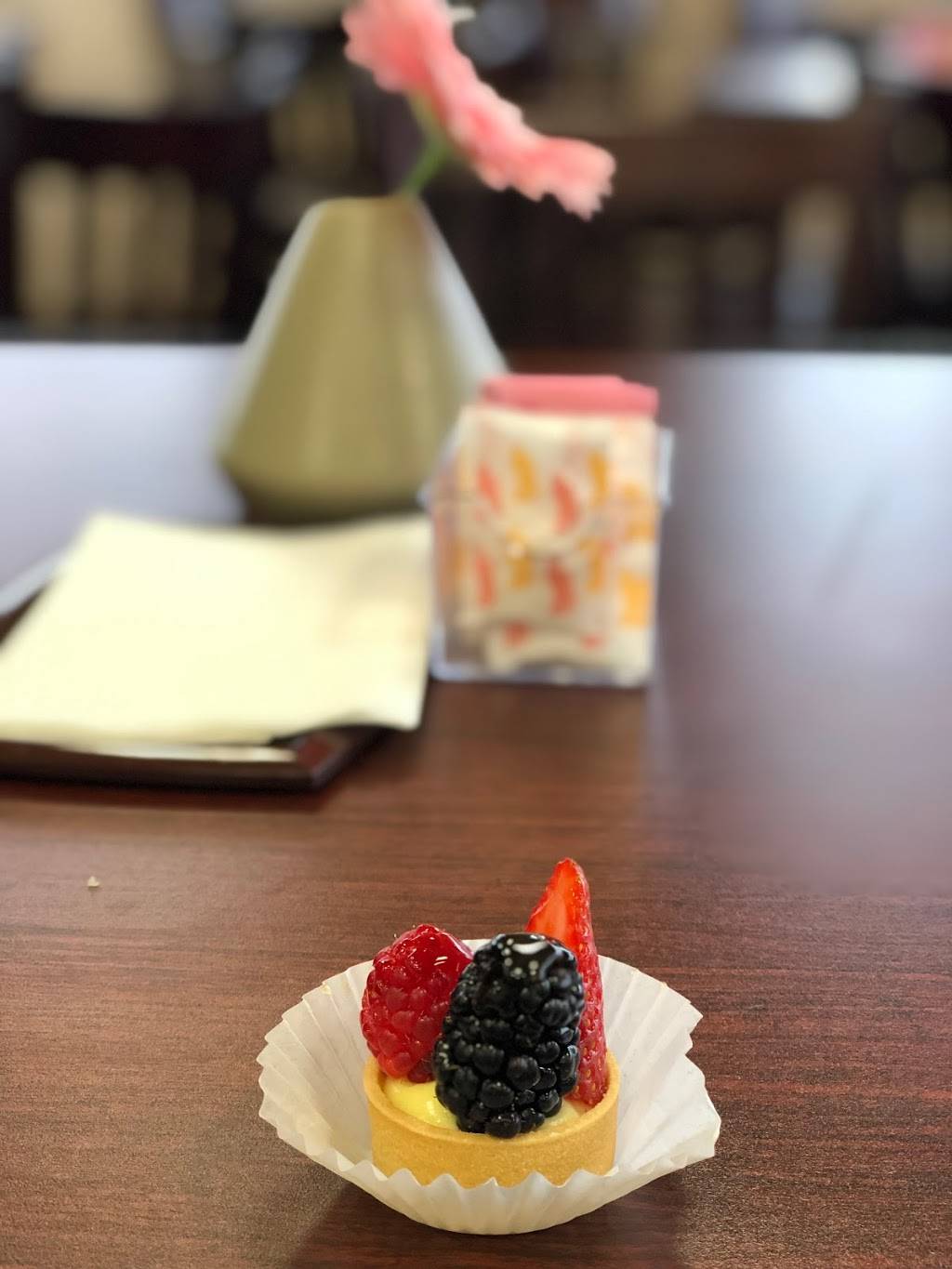 Knafeh Express | restaurant | 600 E 15th St, Plano, TX 75074, USA | 9729435908 OR +1 972-943-5908