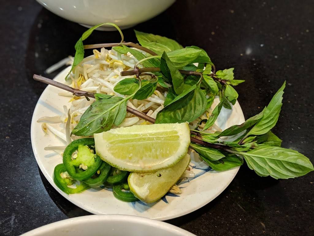 Pho Thanh Nhi | restaurant | 1335 E Whitestone Blvd T100, Cedar Park, TX 78613, USA | 5122606363 OR +1 512-260-6363