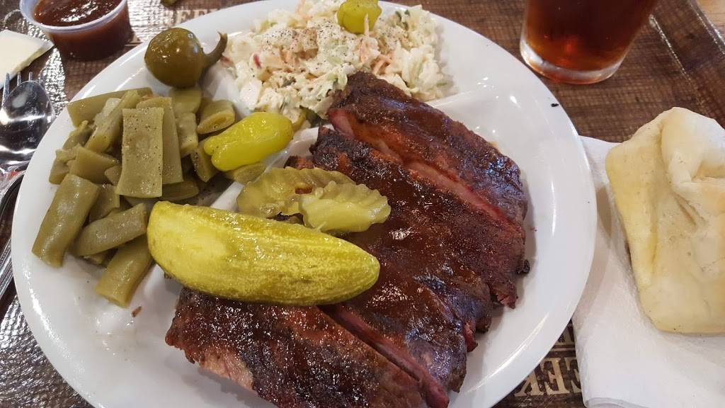 Spring Creek Barbeque | restaurant | 3335 N George Bush Hwy, Garland, TX 75040, USA | 9726752920 OR +1 972-675-2920