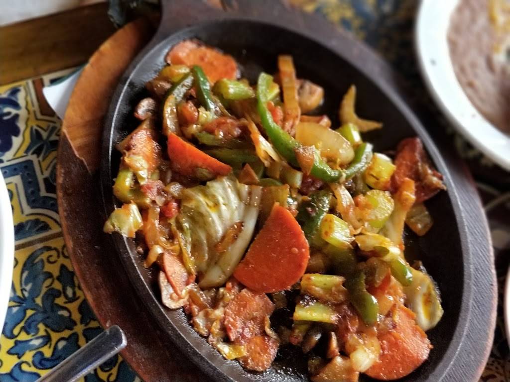 La Fiesta Mexican Restaurant | restaurant | 7802 N Atlantic Ave, Cape Canaveral, FL 32920, USA | 3217837755 OR +1 321-783-7755