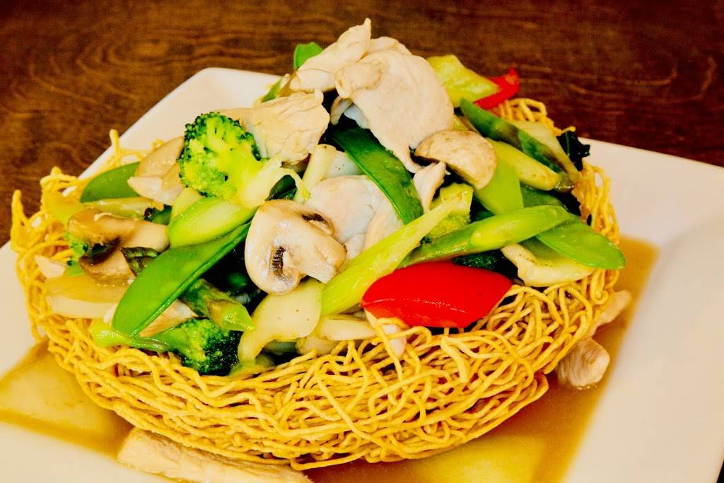 Nine North (Viet-Thai Cuisine) | restaurant | 86 Dalhousie St, Brantford, ON N3T 2J2, Canada | 5193047090 OR +1 519-304-7090