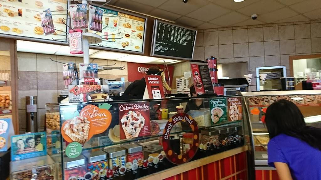 Tim Hortons | restaurant | 2621 Navarre Ave, Oregon, OH 43616, USA | 4196983530 OR +1 419-698-3530