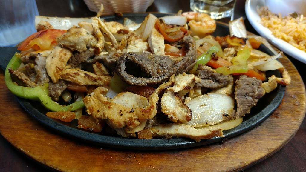 Taqueria Cazadores Mexican Food & Seafood | restaurant | 927 Rittiman Rd, San Antonio, TX 78209, USA | 2108240175 OR +1 210-824-0175