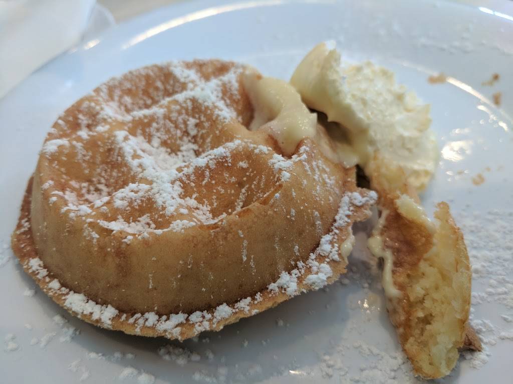 Lincoln Square Pancake House - Irvington | restaurant | 5648 E Washington St, Indianapolis, IN 46219, USA | 3173774205 OR +1 317-377-4205