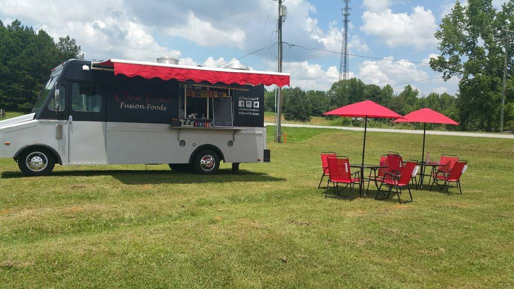 One Love Fusion Foods | restaurant | Pendleton St, Greenville, SC 29611, USA | 8643999392 OR +1 864-399-9392