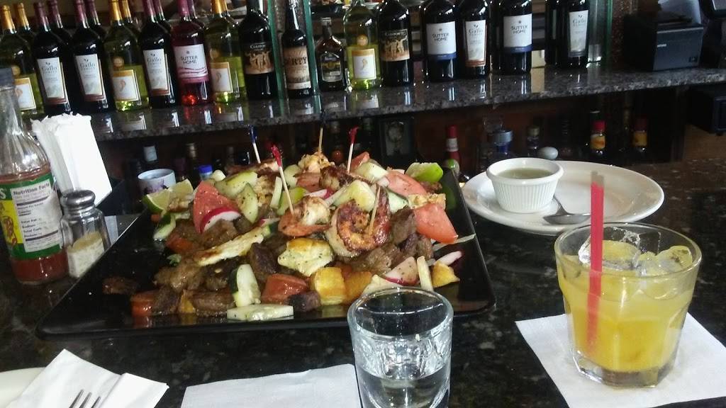 Mi Olivia Restaurant | restaurant | 660 Fulton Ave, Hempstead, NY 11550, USA | 5165391000 OR +1 516-539-1000