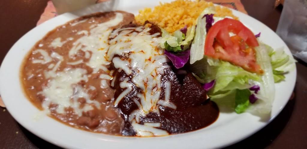 Station 55 Seafood & Mexican Cocina | restaurant | 55 5th St, Gilroy, CA 95020, USA | 6692057200 OR +1 669-205-7200