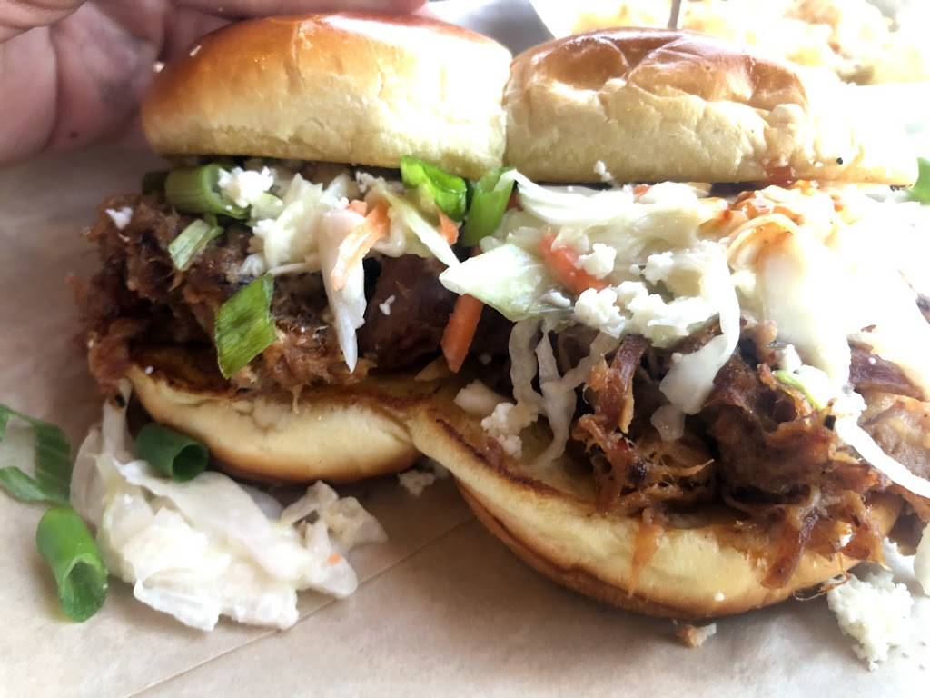 The Brass Tap | restaurant | 856 E, TX-114, Roanoke, TX 76262, USA | 6822377780 OR +1 682-237-7780