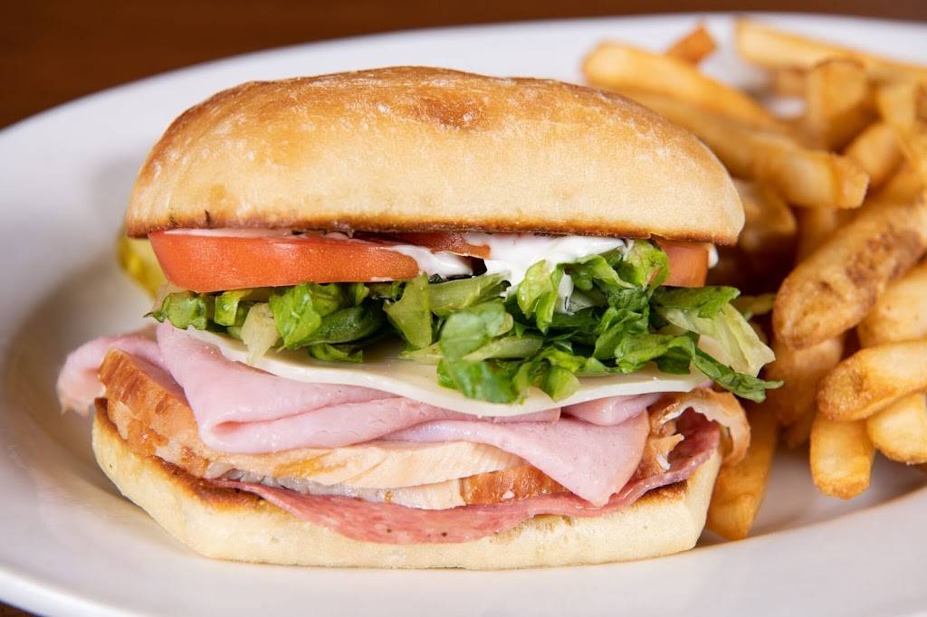 Green Mill Restaurant & Bar | restaurant | 8787 Reeder St, Overland Park, KS 66214, USA | 9134921111 OR +1 913-492-1111