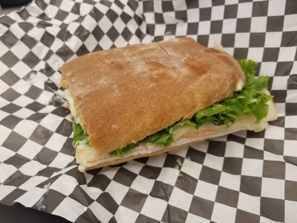 Aromas Pizza Cafe | restaurant | 350 St Peter St #100, St Paul, MN 55102, USA | 6512939040 OR +1 651-293-9040