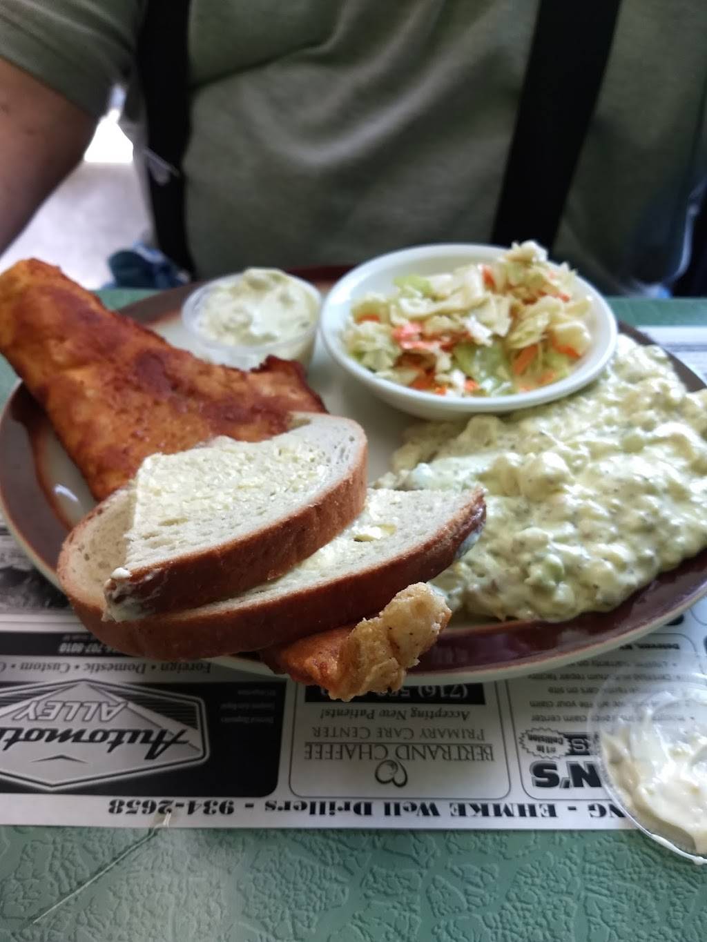 Sahrs Restaurant | restaurant | 9955 NY-16, Machias, NY 14101, USA | 7163539991 OR +1 716-353-9991