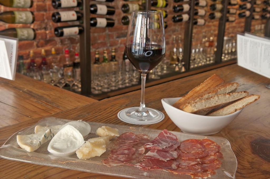 Bar Veloce | restaurant | 176 7th Ave, New York, NY 10011, USA | 2122603200 OR +1 212-260-3200