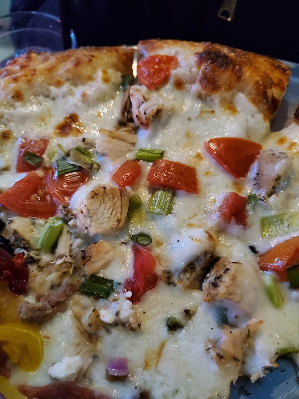 Adelos Pizza, Pasta & Pints | restaurant | 8801 N Indian Trail Rd g, Spokane, WA 99208, USA | 5094640110 OR +1 509-464-0110