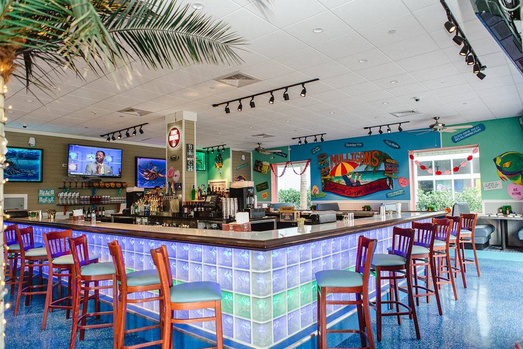Mulligans Beach House | restaurant | 2551 N Ocean Ave, Riviera Beach, FL 33404, USA | 5616295442 OR +1 561-629-5442