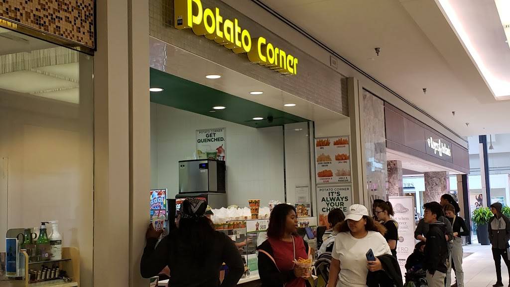 Potato Corner | restaurant | 10 Rosedale Shopping Center, Roseville, MN 55113, USA | 6516330872 OR +1 651-633-0872