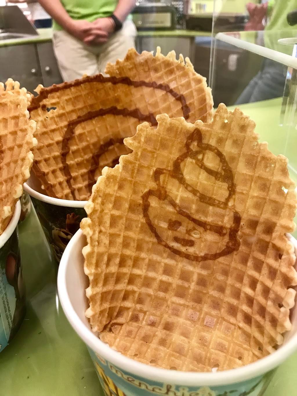 Menchies Frozen Yogurt | bakery | 24600 Katy Fwy Ste 820, Katy, TX 77494, USA | 8322417080 OR +1 832-241-7080