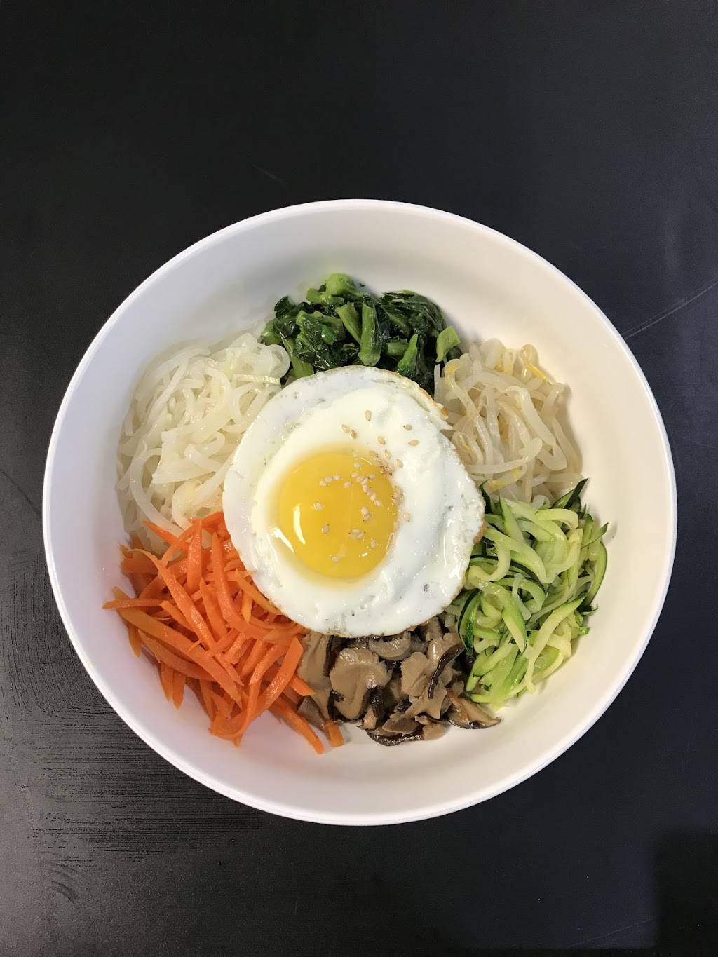 Kims Kitchen | restaurant | Above Palace Spa, 1727 S 316th St Ste #201, Federal Way, WA 98003, USA | 2062498008 OR +1 206-249-8008