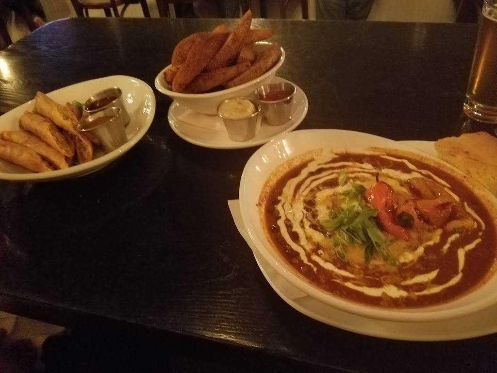 Parlor Bar & Kitchen | restaurant | 200 Broadway, Newport, RI 02840, USA | 4018489081 OR +1 401-848-9081