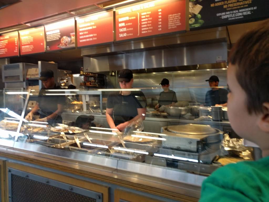 Chipotle Mexican Grill | restaurant | 509 Clairton Blvd, Pittsburgh, PA 15236, USA | 4126558271 OR +1 412-655-8271