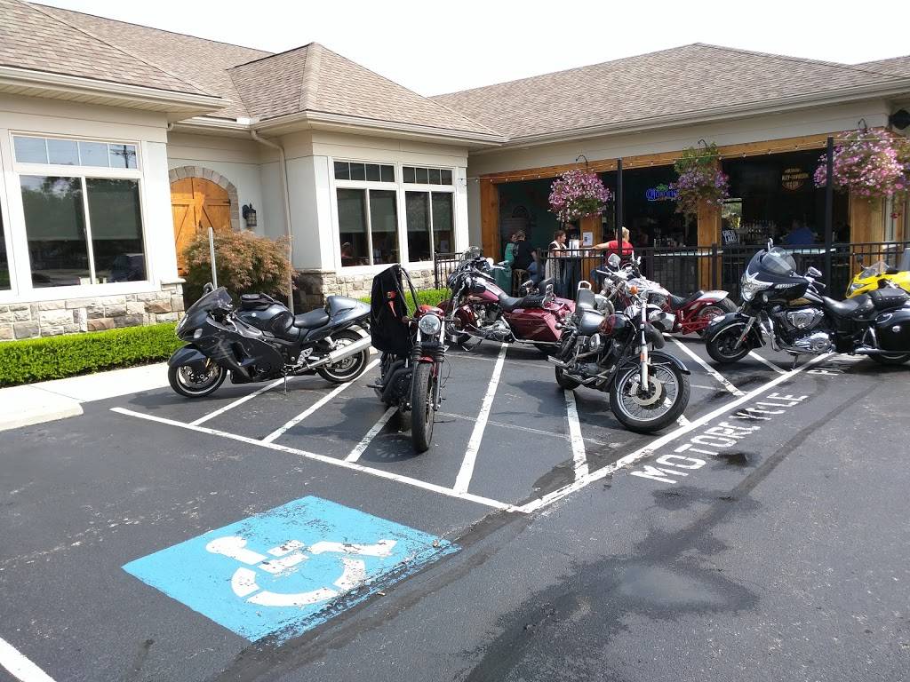 Mulligans Pub & Grille | restaurant | 38244 Colorado Ave, Avon, OH 44011, USA | 4409346666 OR +1 440-934-6666