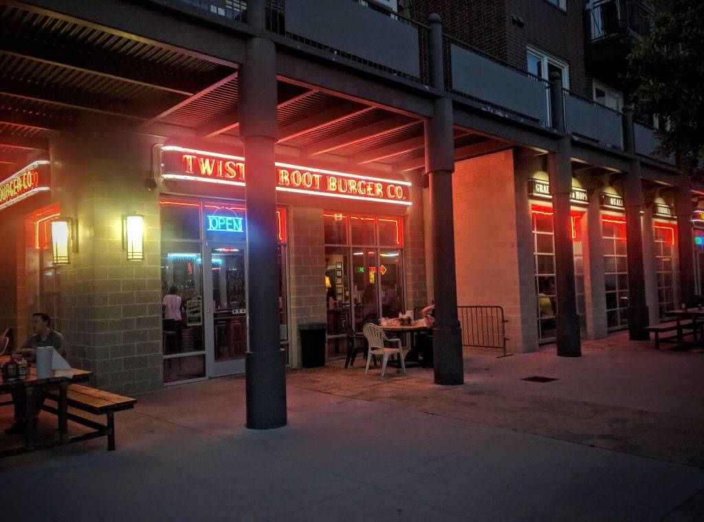 Twisted Root Burger Company | restaurant | 1111 S Main St #100, Carrollton, TX 75006, USA | 2144498498 OR +1 214-449-8498