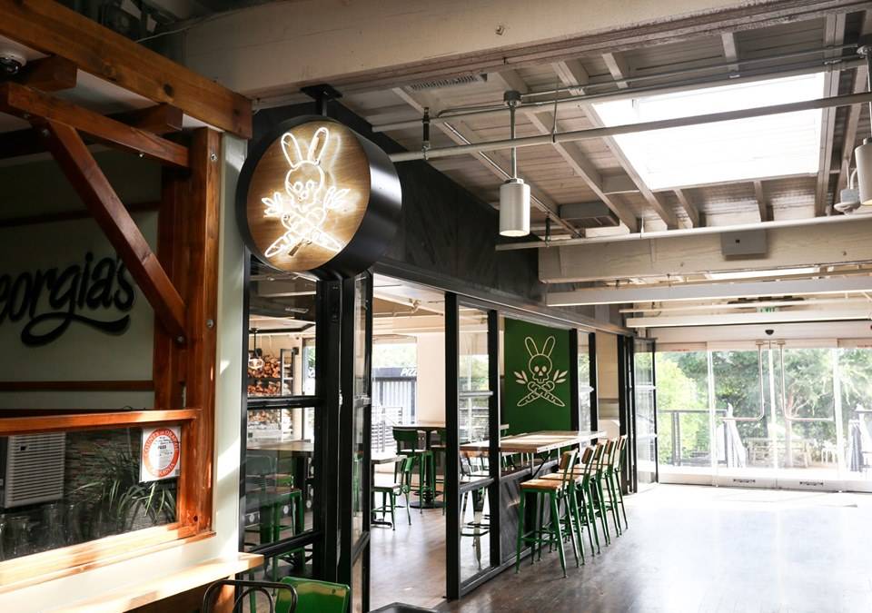 Healthy Junk at the House | restaurant | 440 S Anaheim Blvd #209B, Anaheim, CA 92805, USA | 7148335768 OR +1 714-833-5768