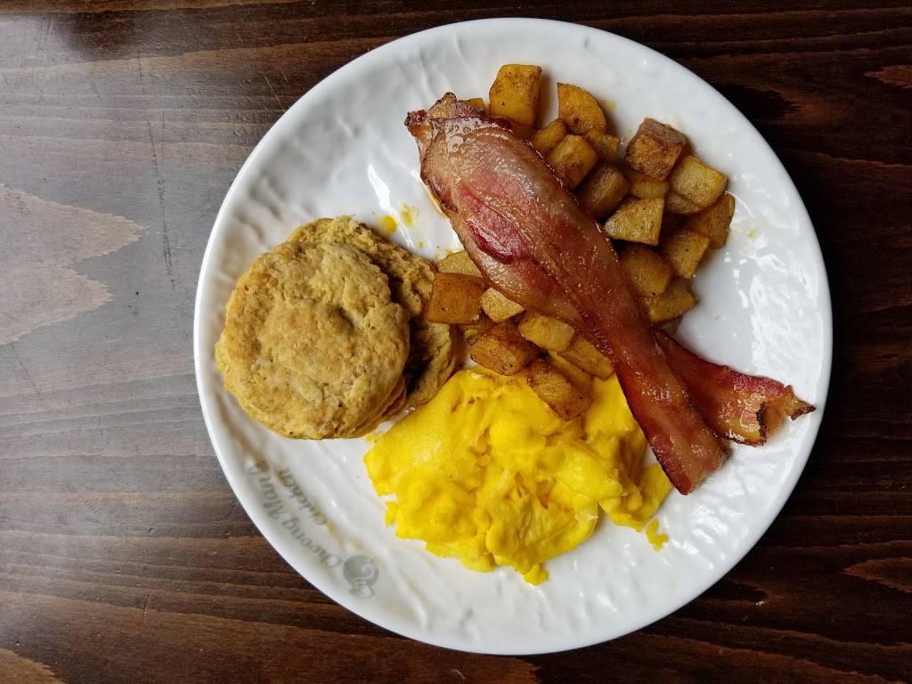 CM Chicken Drafthouse | restaurant | 3115 14th St NW, Washington, DC 20010, USA | 2027977227 OR +1 202-797-7227