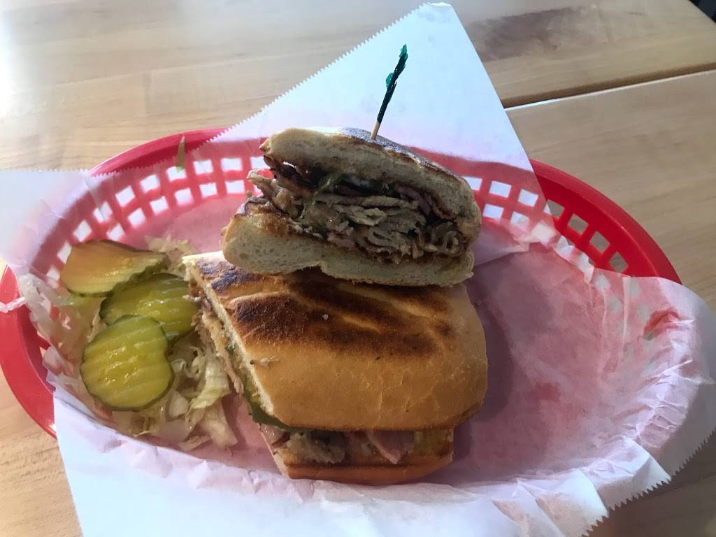 Home Plate Grill | restaurant | 7398 Calle Real Suite C, Goleta, CA 93117, USA | 8058453323 OR +1 805-845-3323