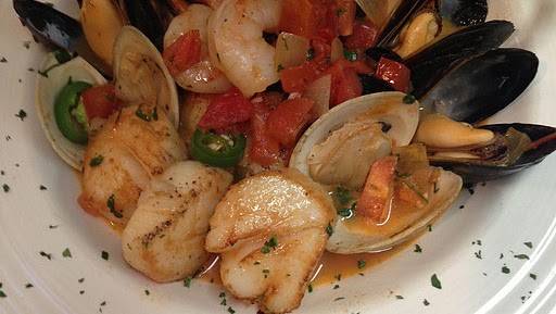 Pisces | restaurant | 2653 Main St, South Chatham, MA 02659, USA | 5084324600 OR +1 508-432-4600