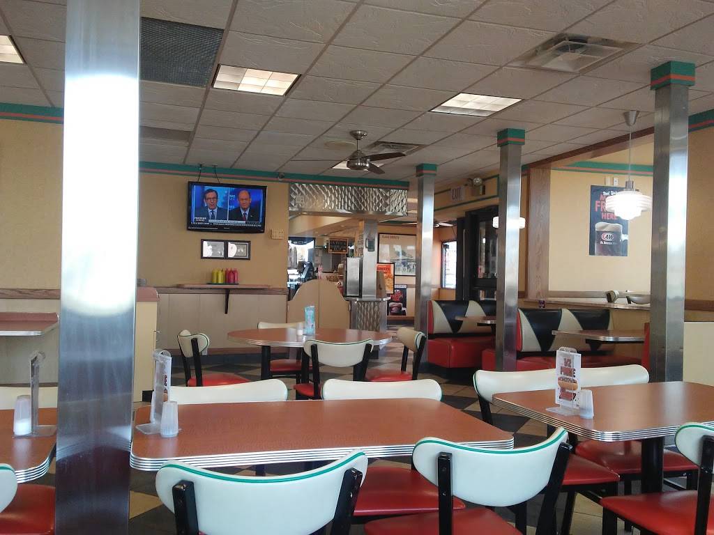 A&W Restaurant | restaurant | 32227 Ford Rd, Garden City, MI 48135, USA | 7342618160 OR +1 734-261-8160