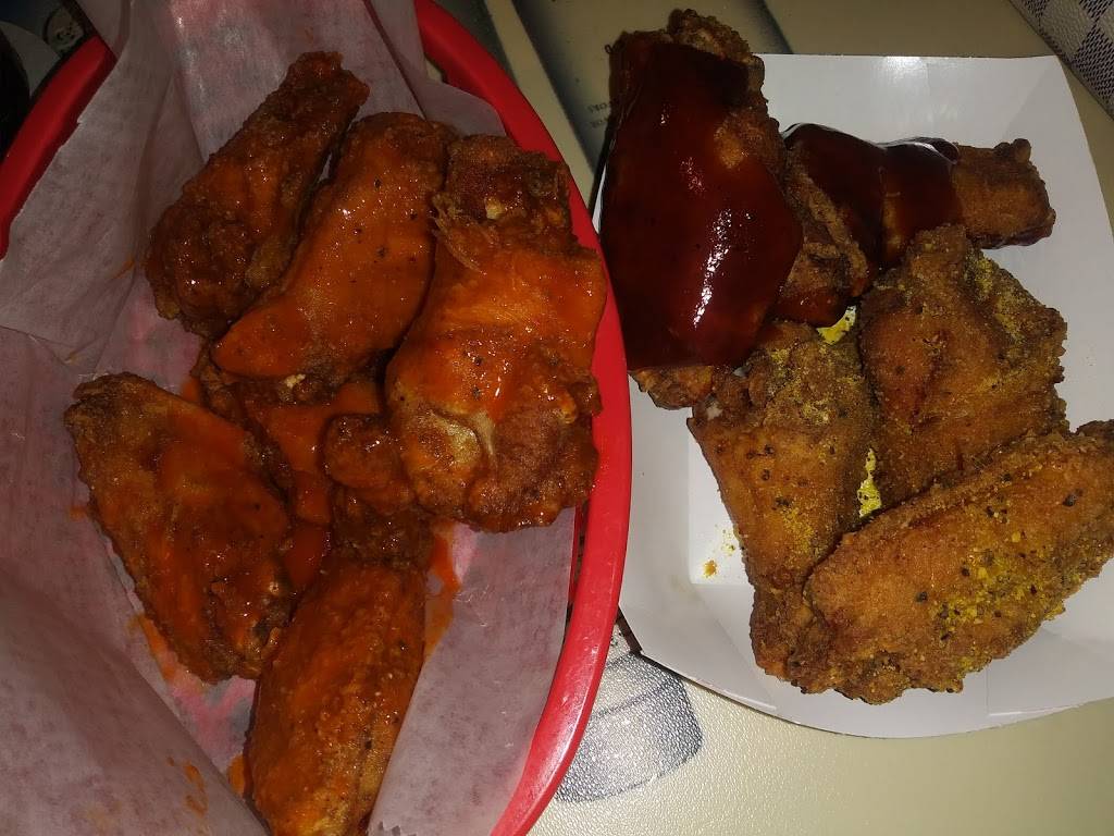 Beer Bellys | restaurant | 4450 Cleveland St, Gary, IN 46408, USA | 2199803558 OR +1 219-980-3558