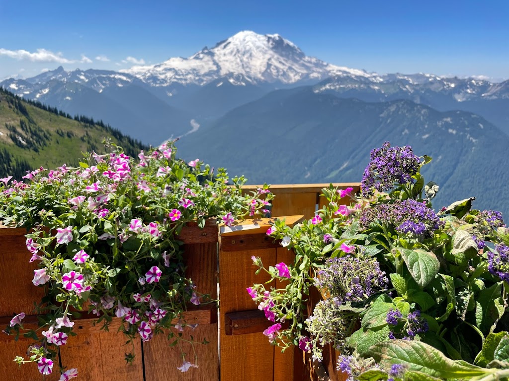 Summit House Restaurant | restaurant | 33914 Crystal Mountain Blvd, Enumclaw, WA 98022, USA | 3606633085 OR +1 360-663-3085