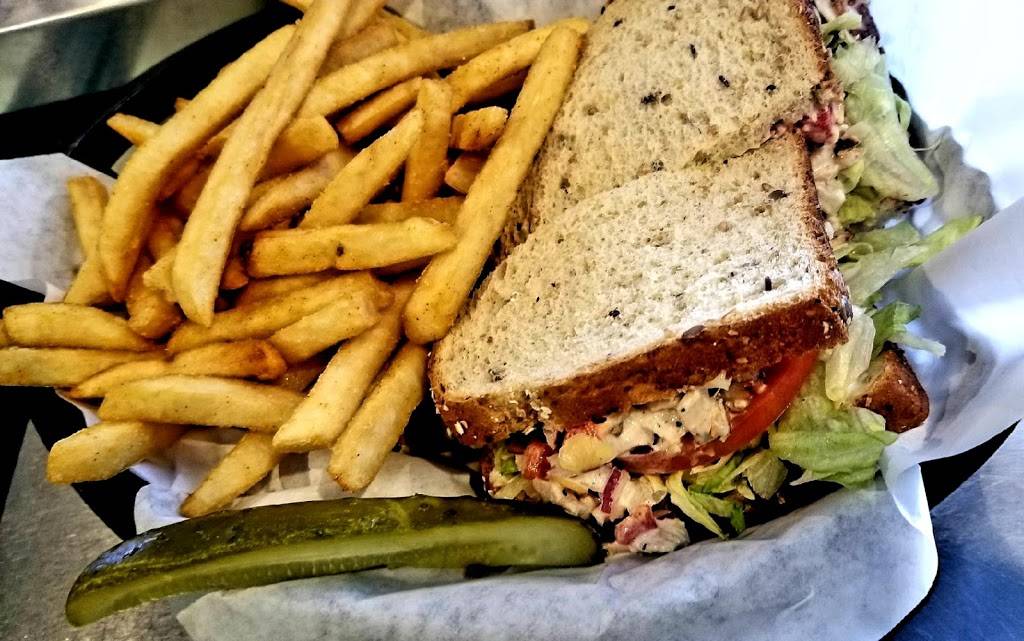 Village Grill | restaurant | 18705 Village Center Dr #201, Reno, NV 89508, USA | 7759729900 OR +1 775-972-9900