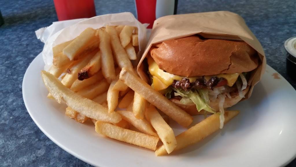 George Burgers | restaurant | 217 N Las Posas Rd, San Marcos, CA 92069, USA | 7607440164 OR +1 760-744-0164