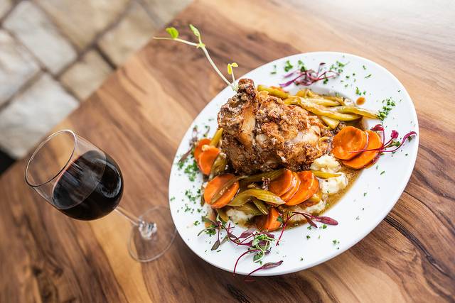 Leopardis Italian Restaurant | restaurant | 13851 S Tamiami Trail, Fort Myers, FL 33912, USA | 2398874940 OR +1 239-887-4940