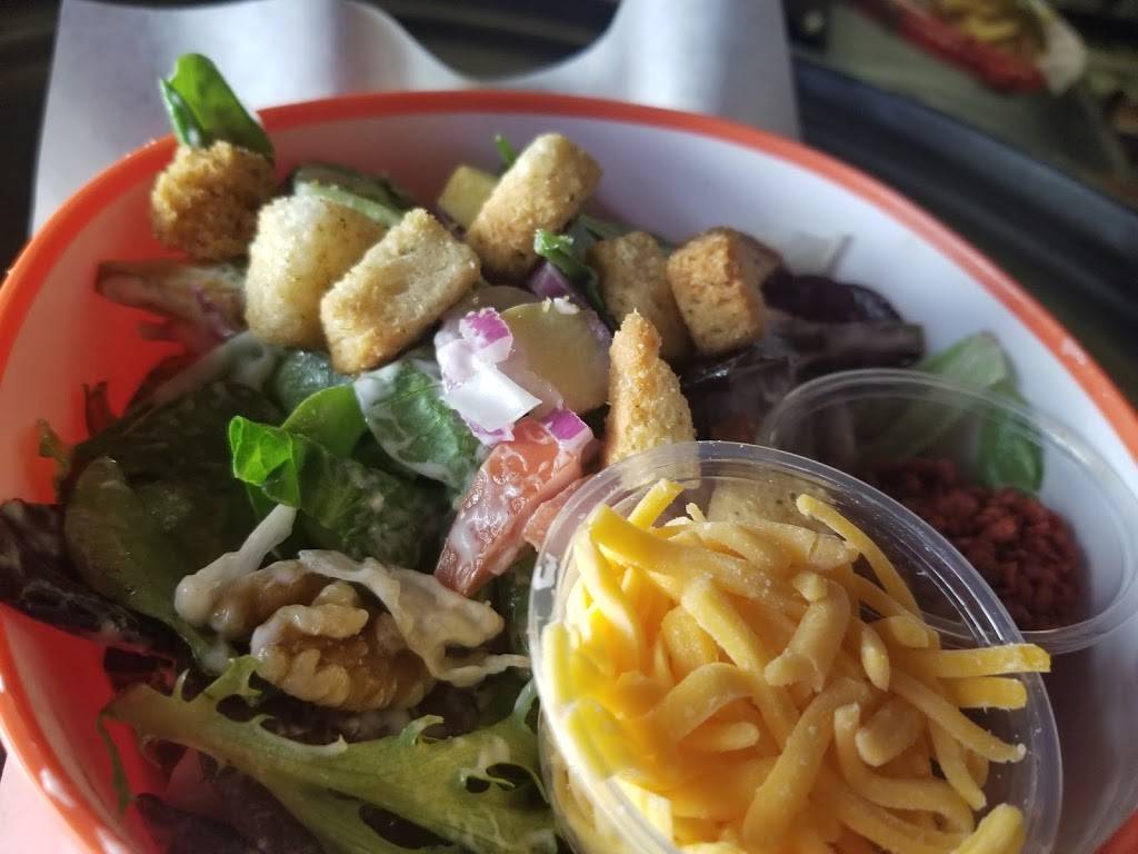 Crazy Mels Burgers & Bar | restaurant | 166 N Palm Canyon Dr, Palm Springs, CA 92262, USA | 7606567563 OR +1 760-656-7563