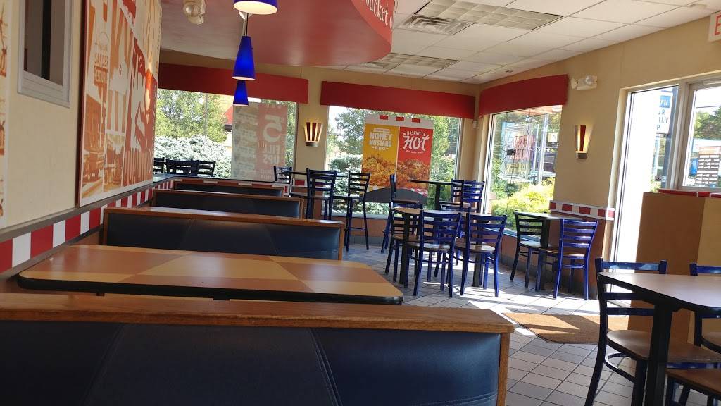 KFC | restaurant | 945 Michigan St NE, Grand Rapids, MI 49503, USA | 6164598469 OR +1 616-459-8469