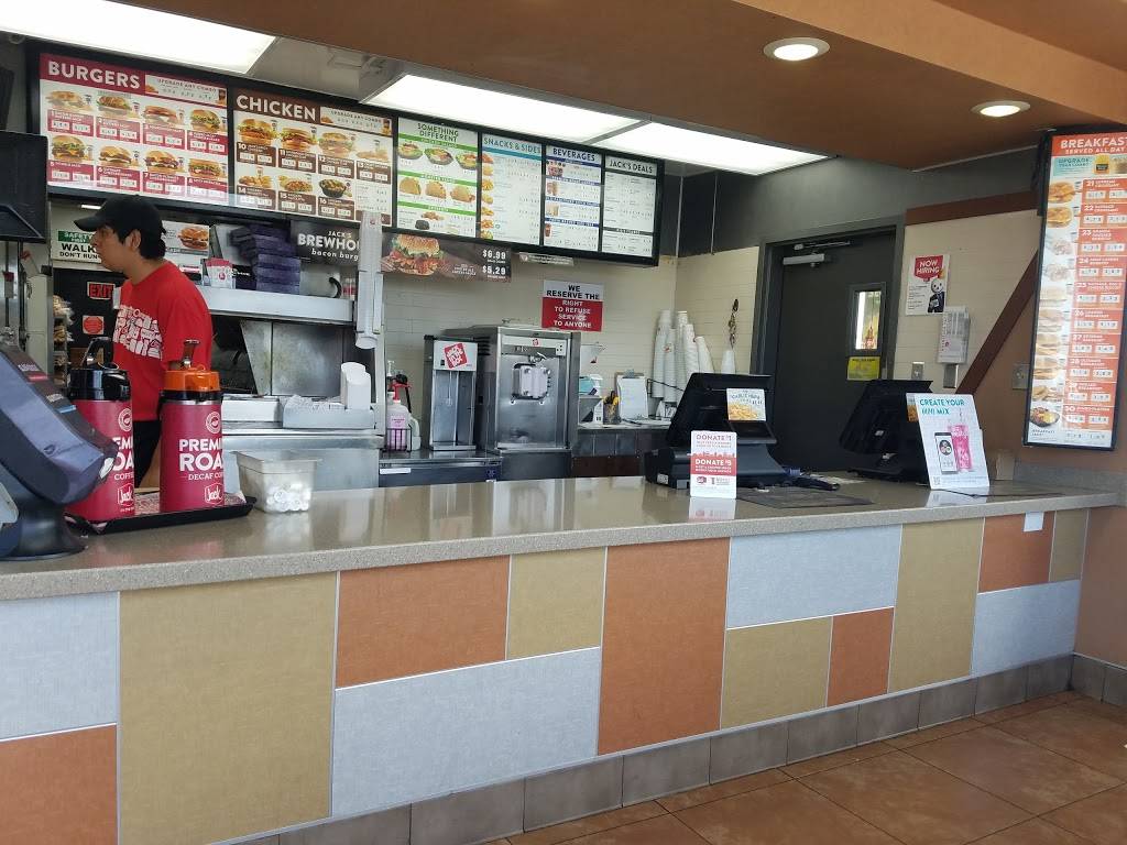Jack in the Box | restaurant | 706 W Beverly Blvd, Montebello, CA 90640, USA | 3237220211 OR +1 323-722-0211