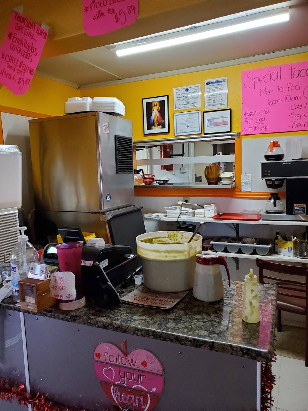 Taqueria Monterrey & bakery | restaurant | 4902 Gibbs Sprawl Rd, Kirby, TX 78219, USA | 2104740013 OR +1 210-474-0013