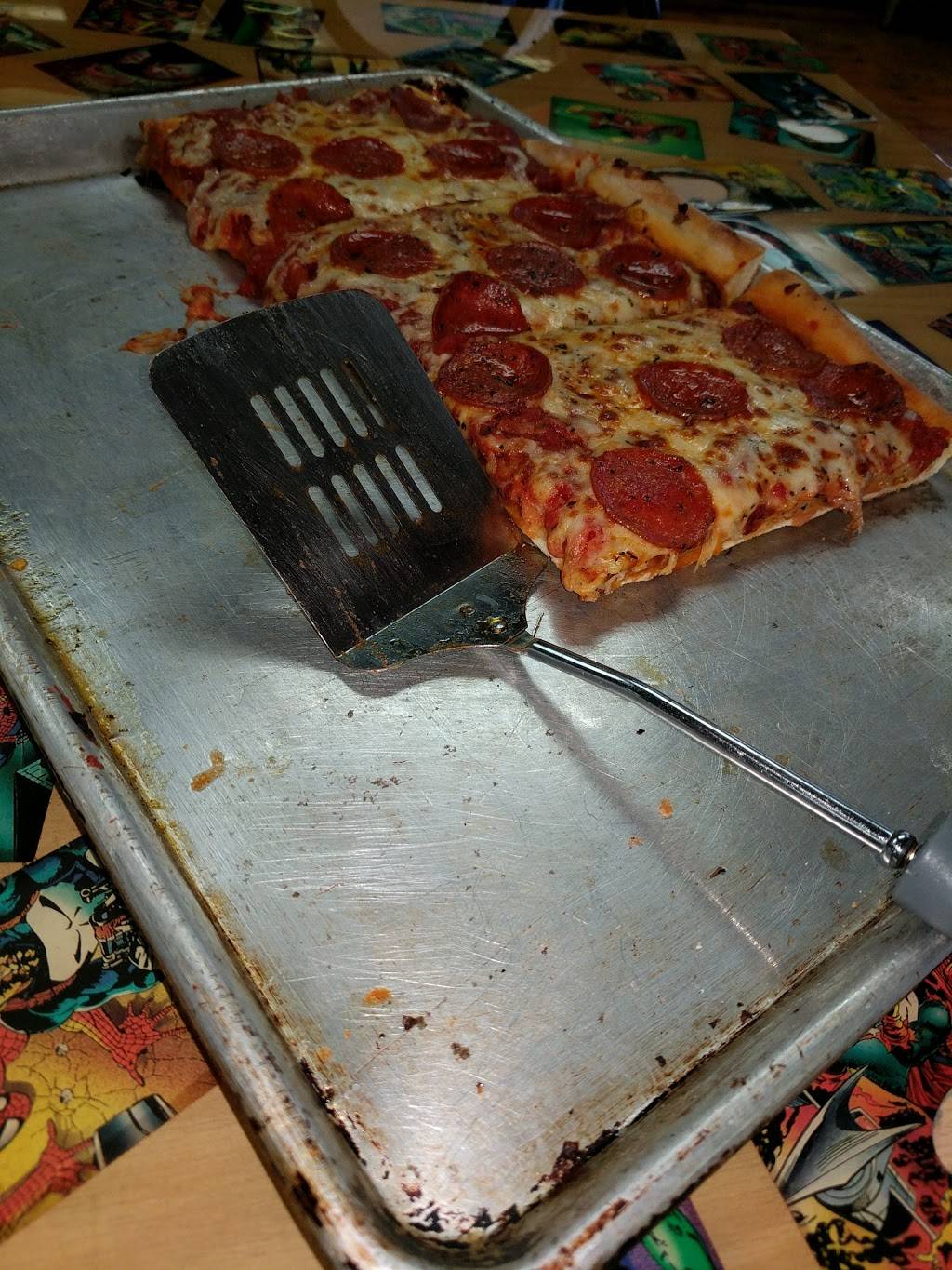 Garcias Pizza | restaurant | 1099 W Main St, Decatur, IL 62522, USA | 2174241800 OR +1 217-424-1800