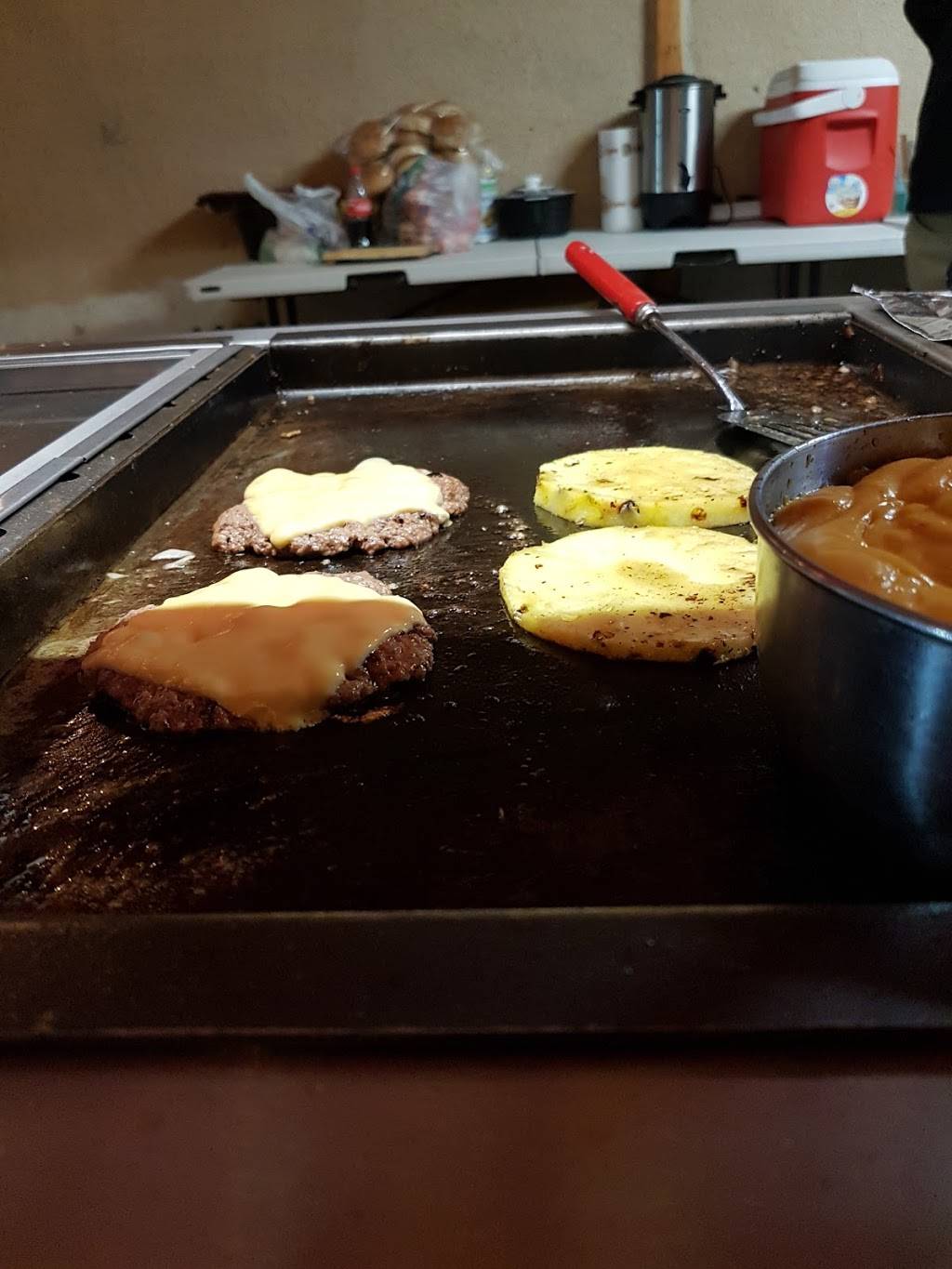 Mister Burguer | restaurant | Av Terrazas 18413, Terrazas de la Presa Sección Vistas, Terrazas de la Presa, 22124 Tijuana, B.C., Mexico | 016642807822 OR +52 664 280 7822