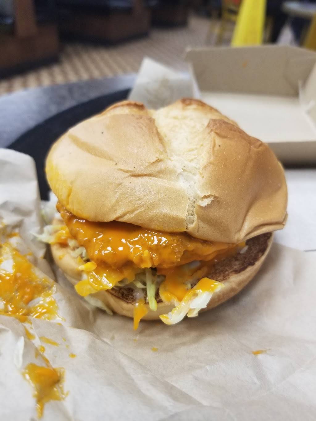 Arbys | restaurant | 69-16 Metropolitan Ave, Middle Village, NY 11379, USA | 7188940485 OR +1 718-894-0485