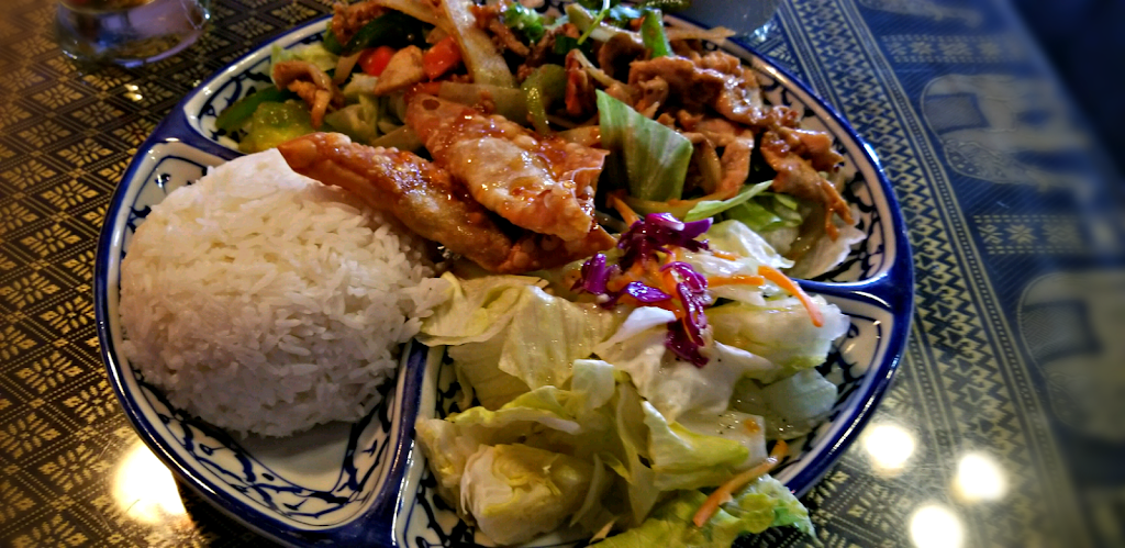Chanida Thai Cuisine | restaurant | 34664 County Line Rd, Yucaipa, CA 92399, USA | 9094460588 OR +1 909-446-0588